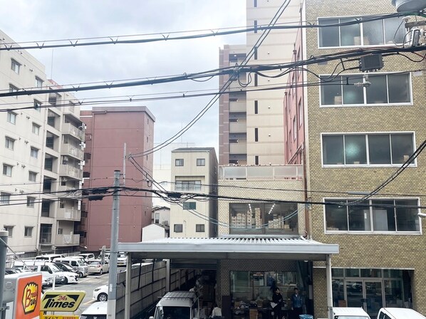 ブル－ビ－桜川駅前の物件内観写真